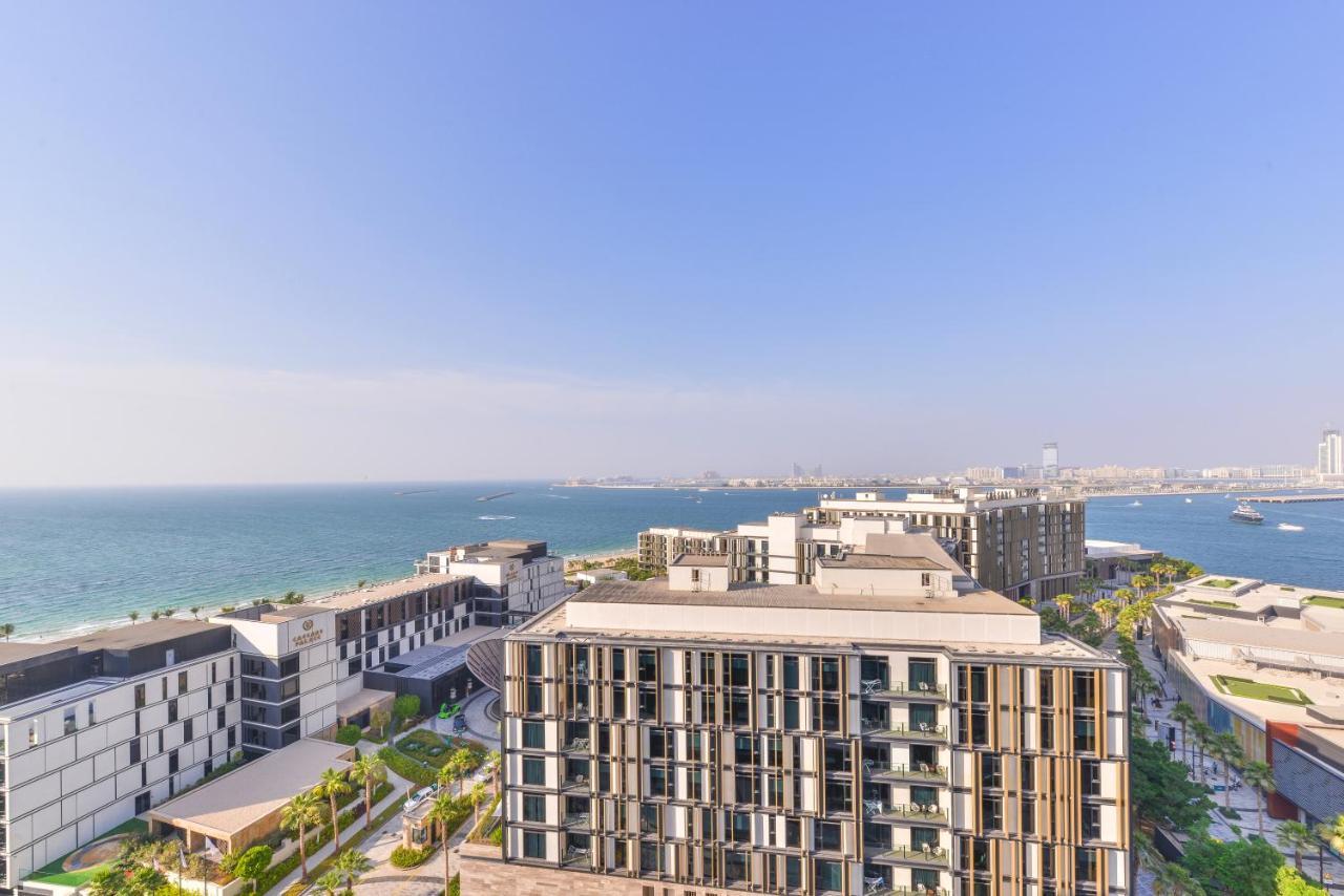 Posh 2 Bedroom Oceanfront Apt In The Heart Of Bluewaters Island Dubái Exterior foto