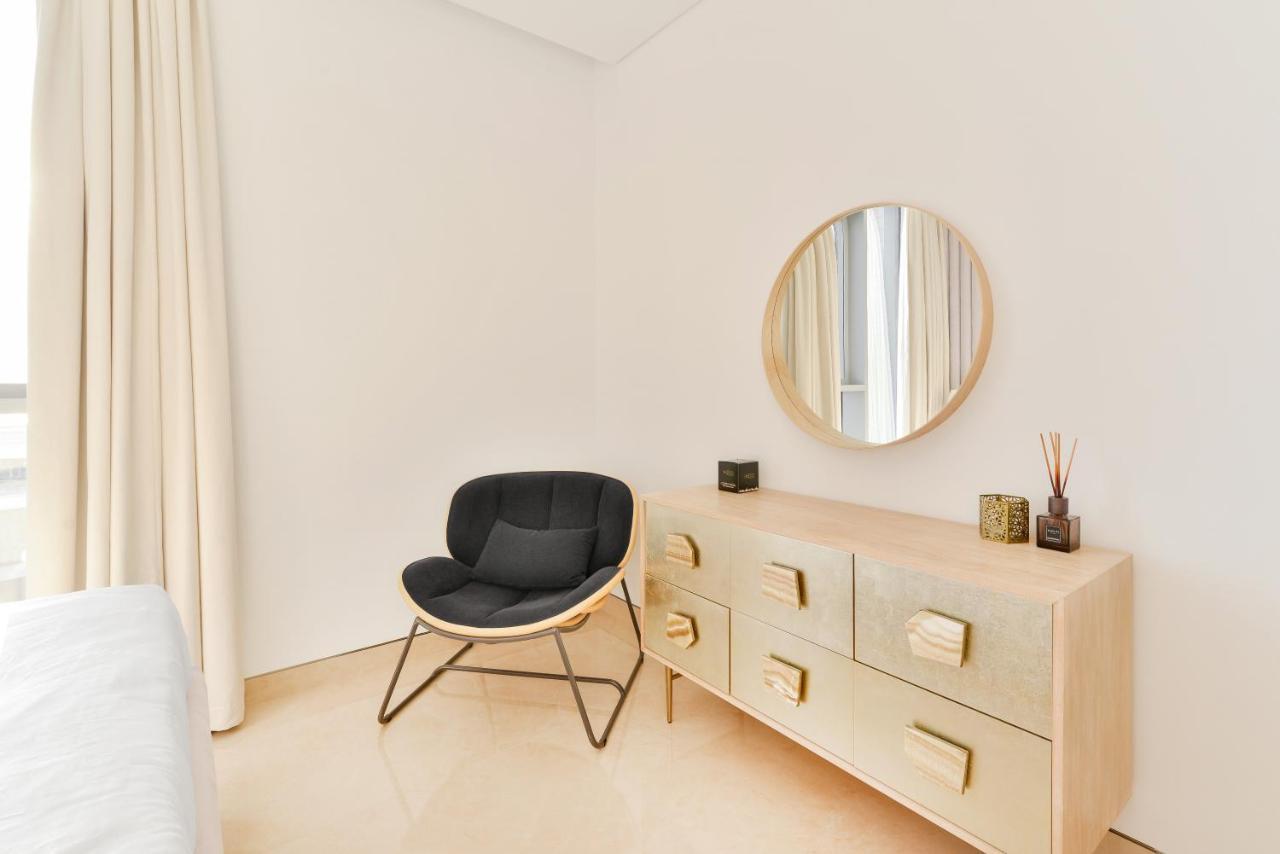 Posh 2 Bedroom Oceanfront Apt In The Heart Of Bluewaters Island Dubái Exterior foto